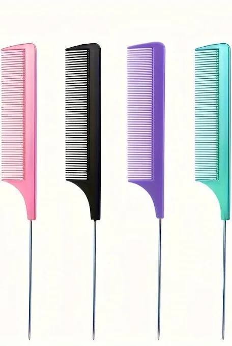 Metal tail comb